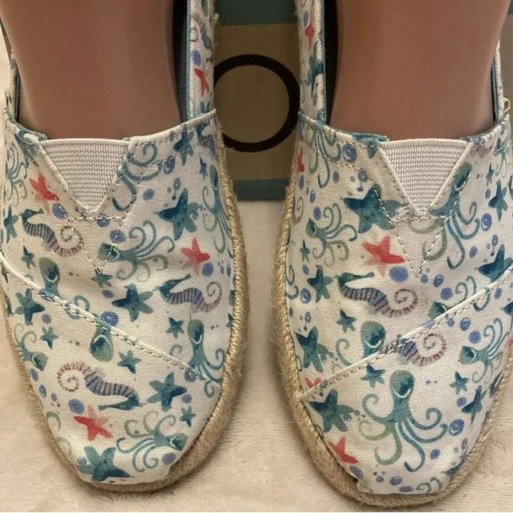 Toms Multicolor Seahorse Sea Life Print